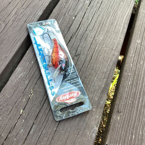 Berkley Squarebull 6cm Fishing Lure Red Black Orange Crankbait NEW - Picture 2 of 3